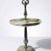 Rare display stand in green onyx and silver-plated metal, Italy, vintage 1935-1955.