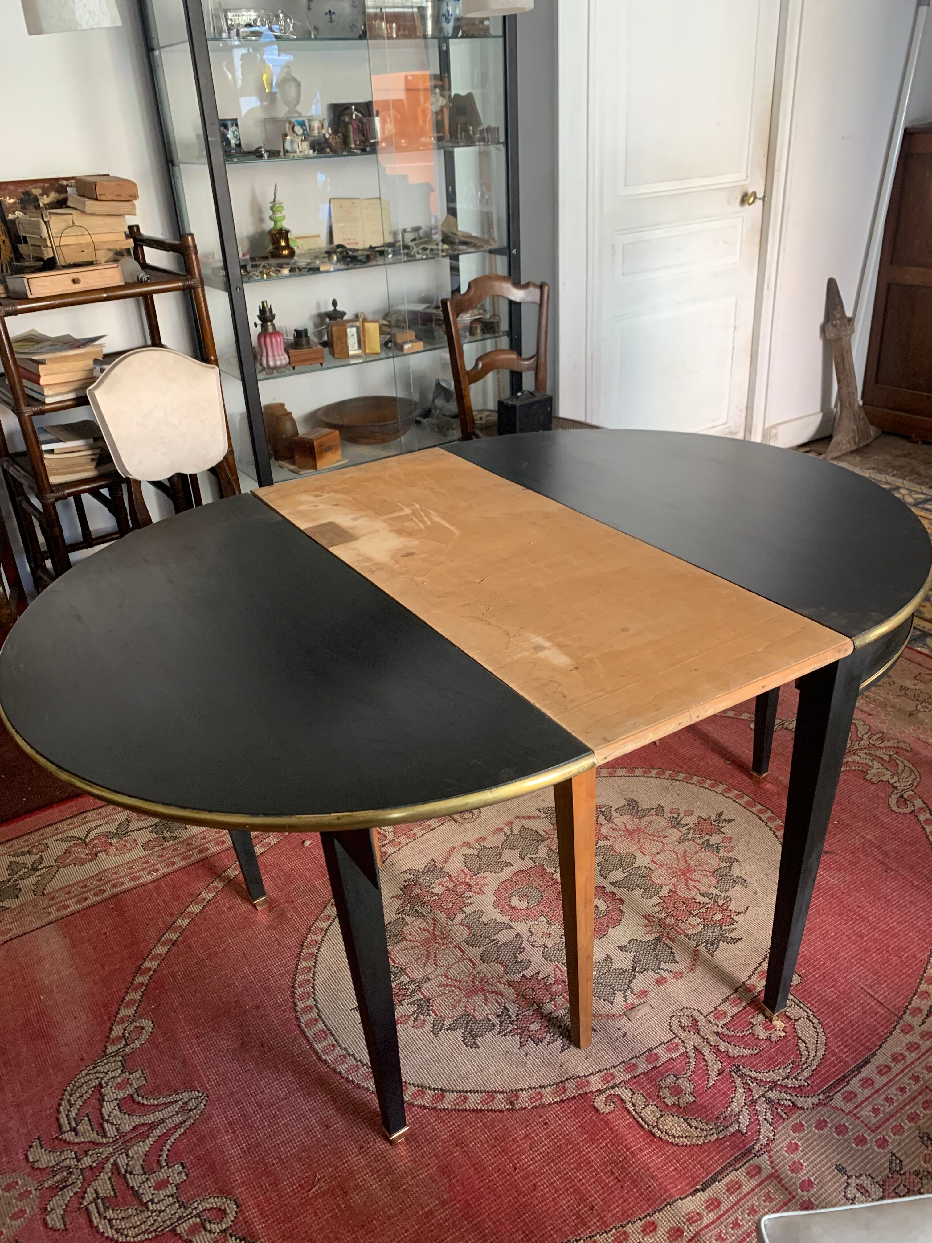 Table demi lune
