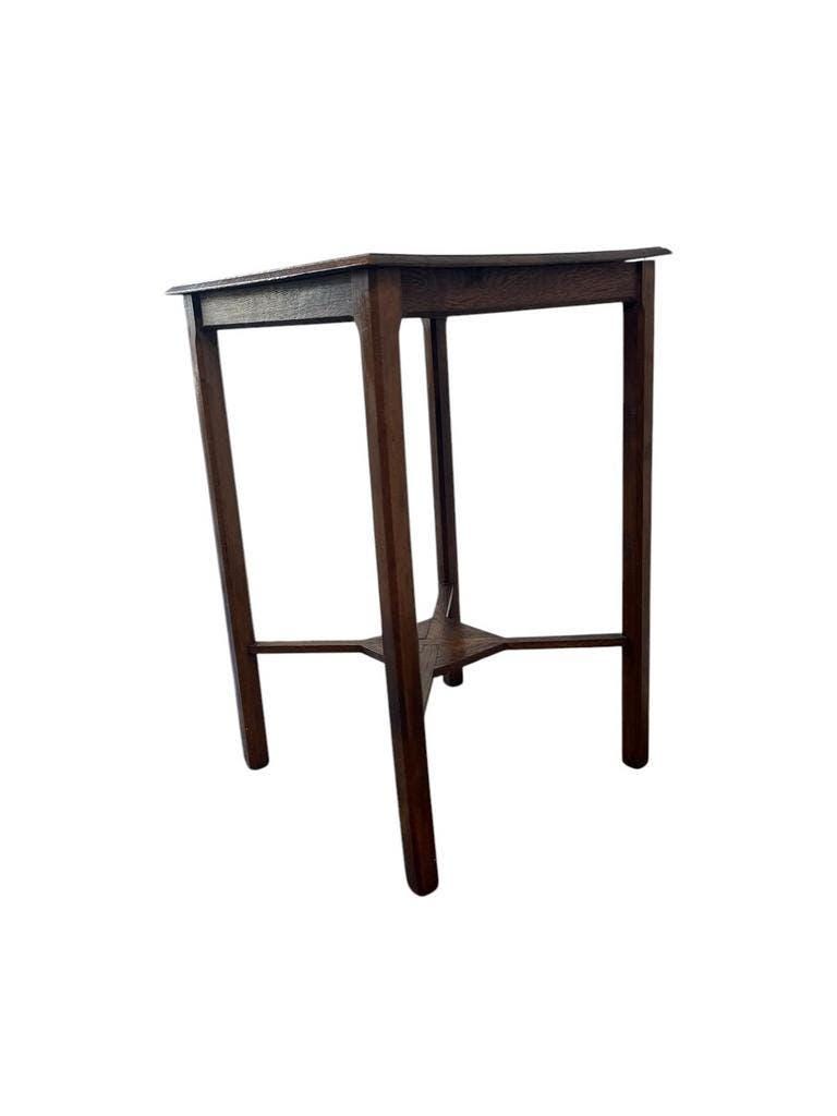 Table d'appoint/plante/étagère vintage haute en bois brun
