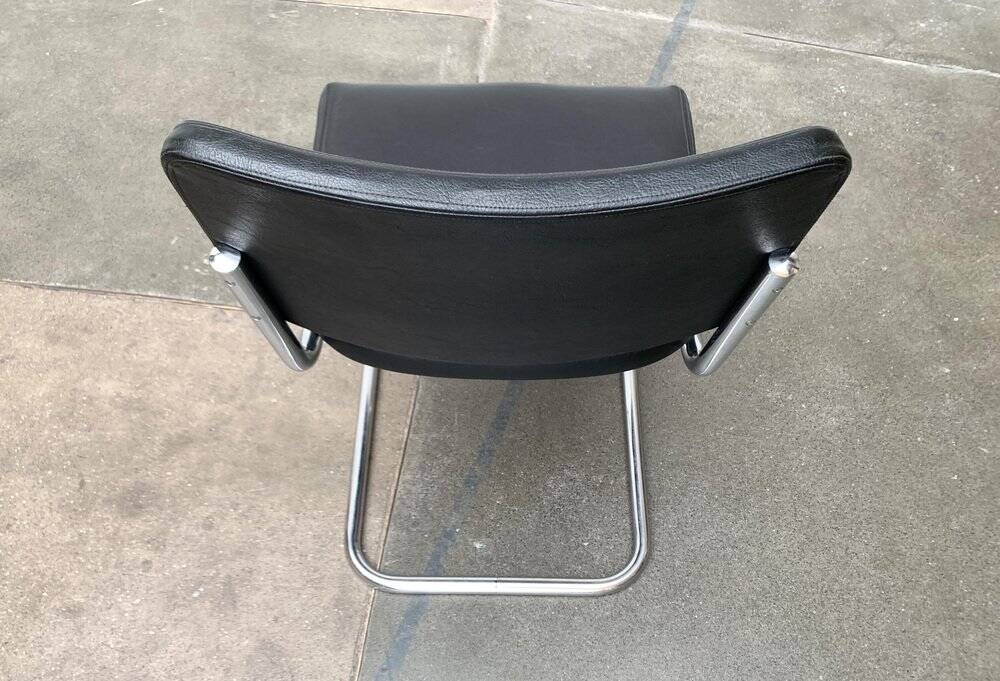 German cantilever chair Mi-century S32 by Marcel Breuer & Mart Stam for Thonet, 1970s