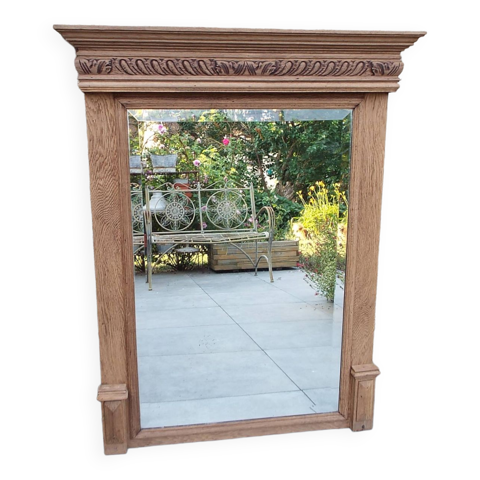 Old mirror henri ii light