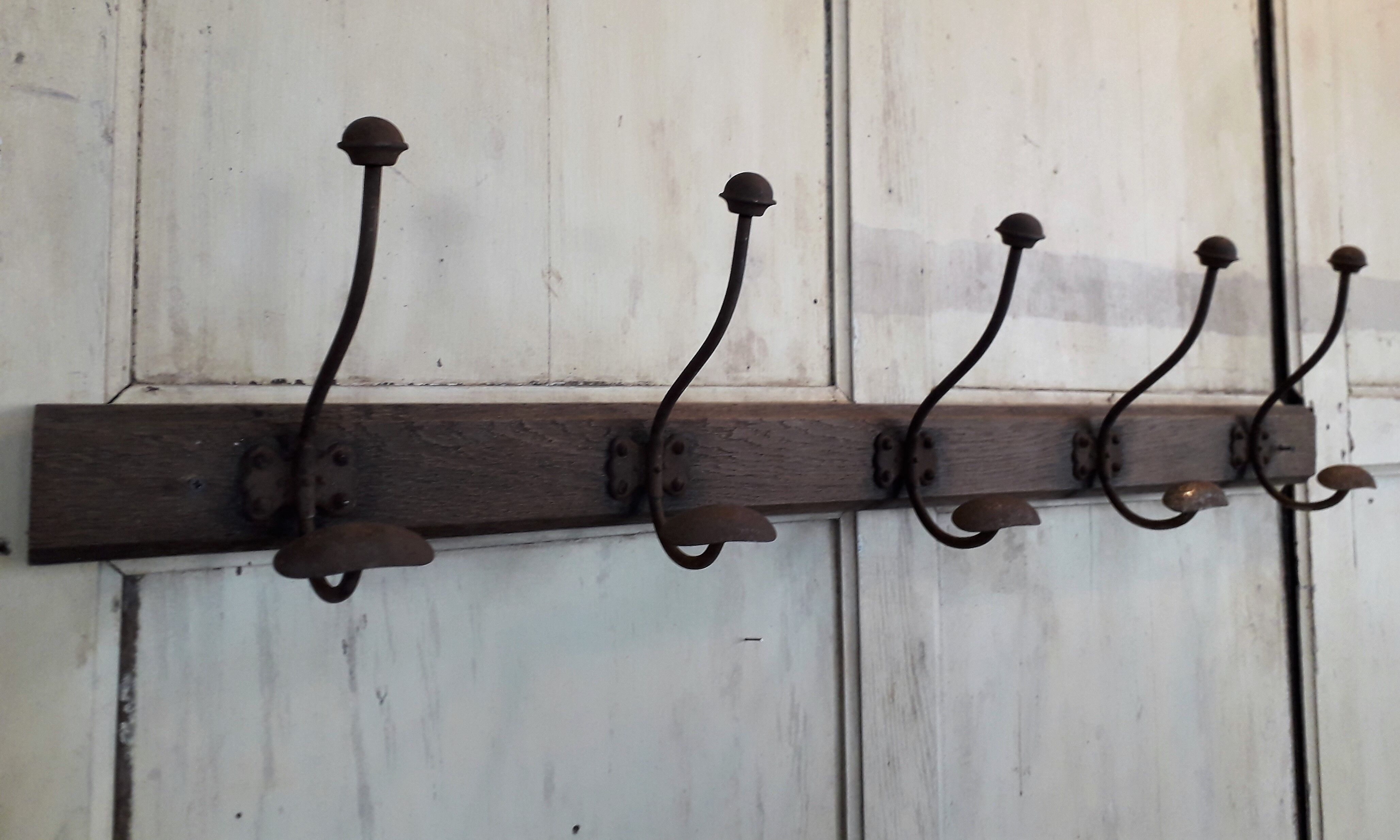 Peg, in wood and metal around 1900