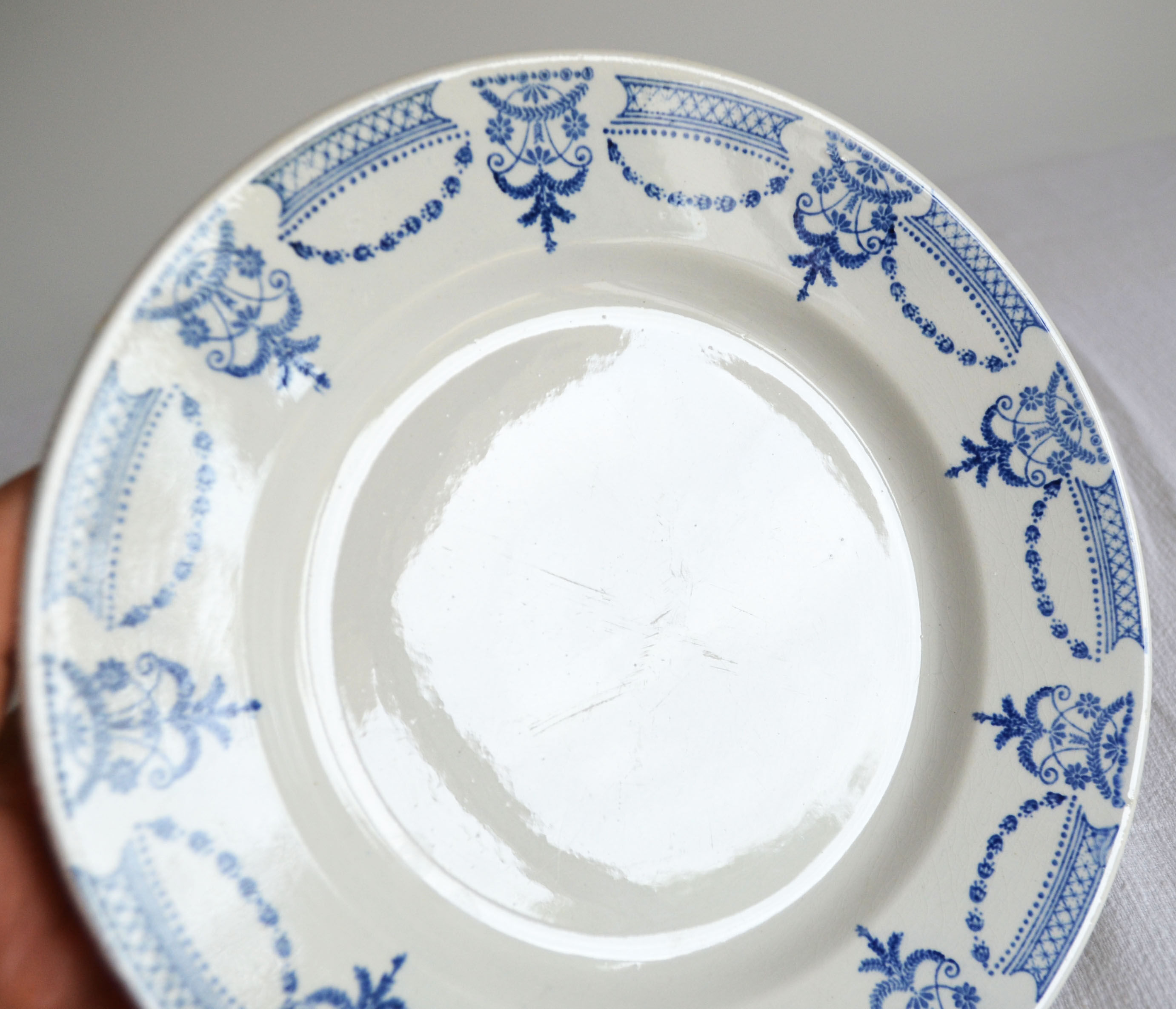 Plate iron earth Moulin de Loups