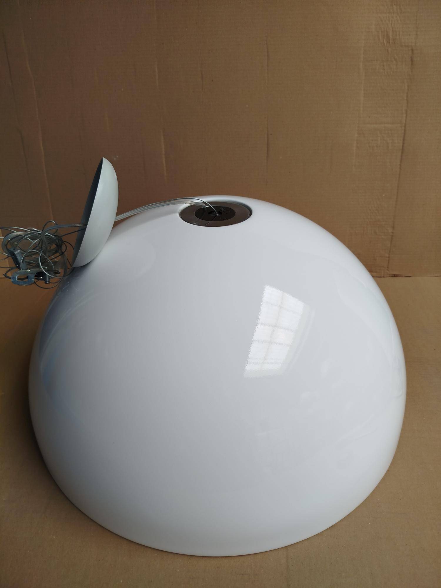 Suspension Skygarden 1 teinte blanc brillant édition Flos