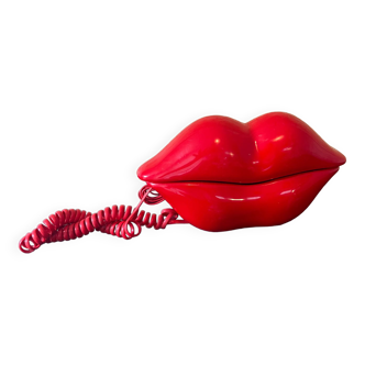 Téléphone vintage rouge bouche red lips