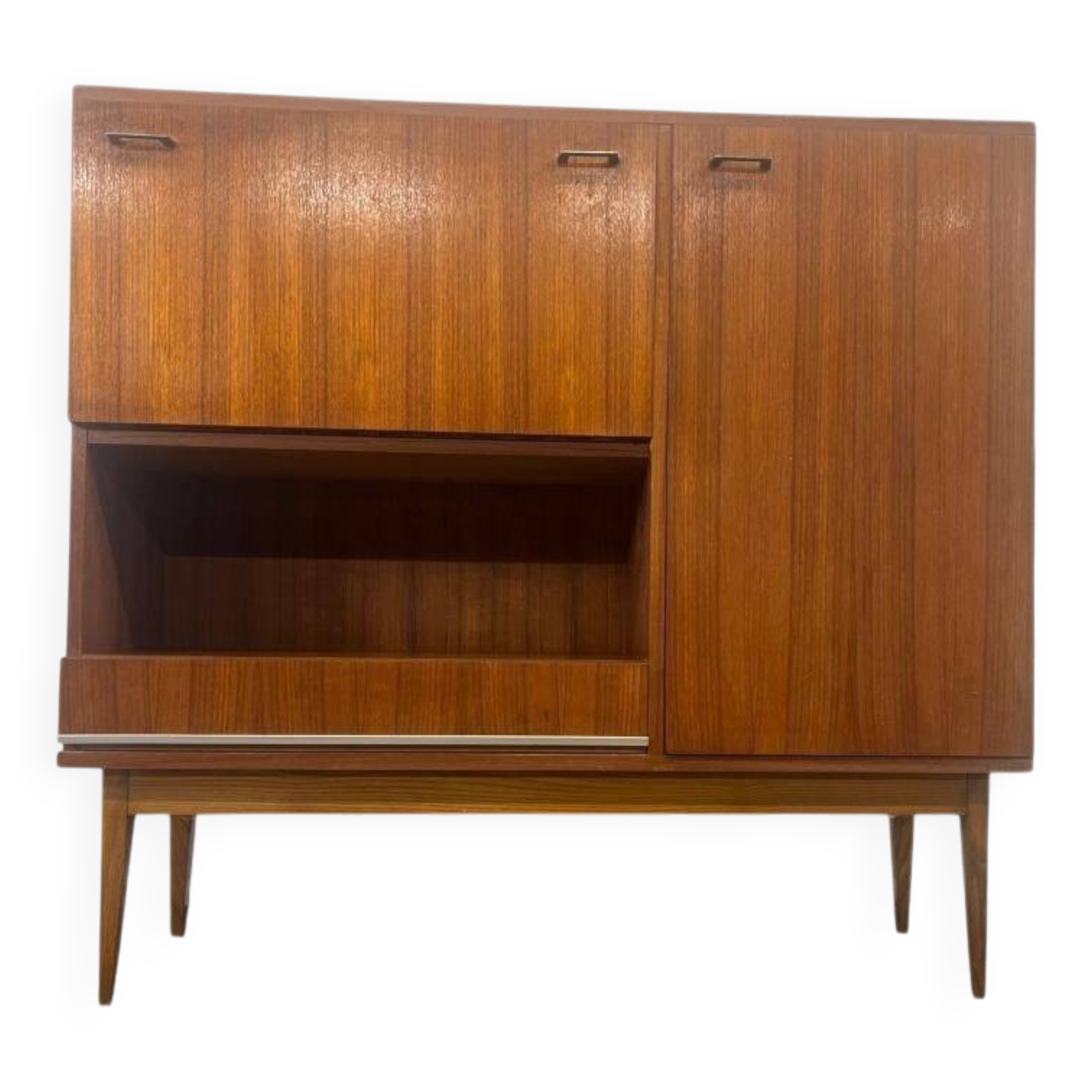 Vintage wooden cabinet / bar cabinet / shelf