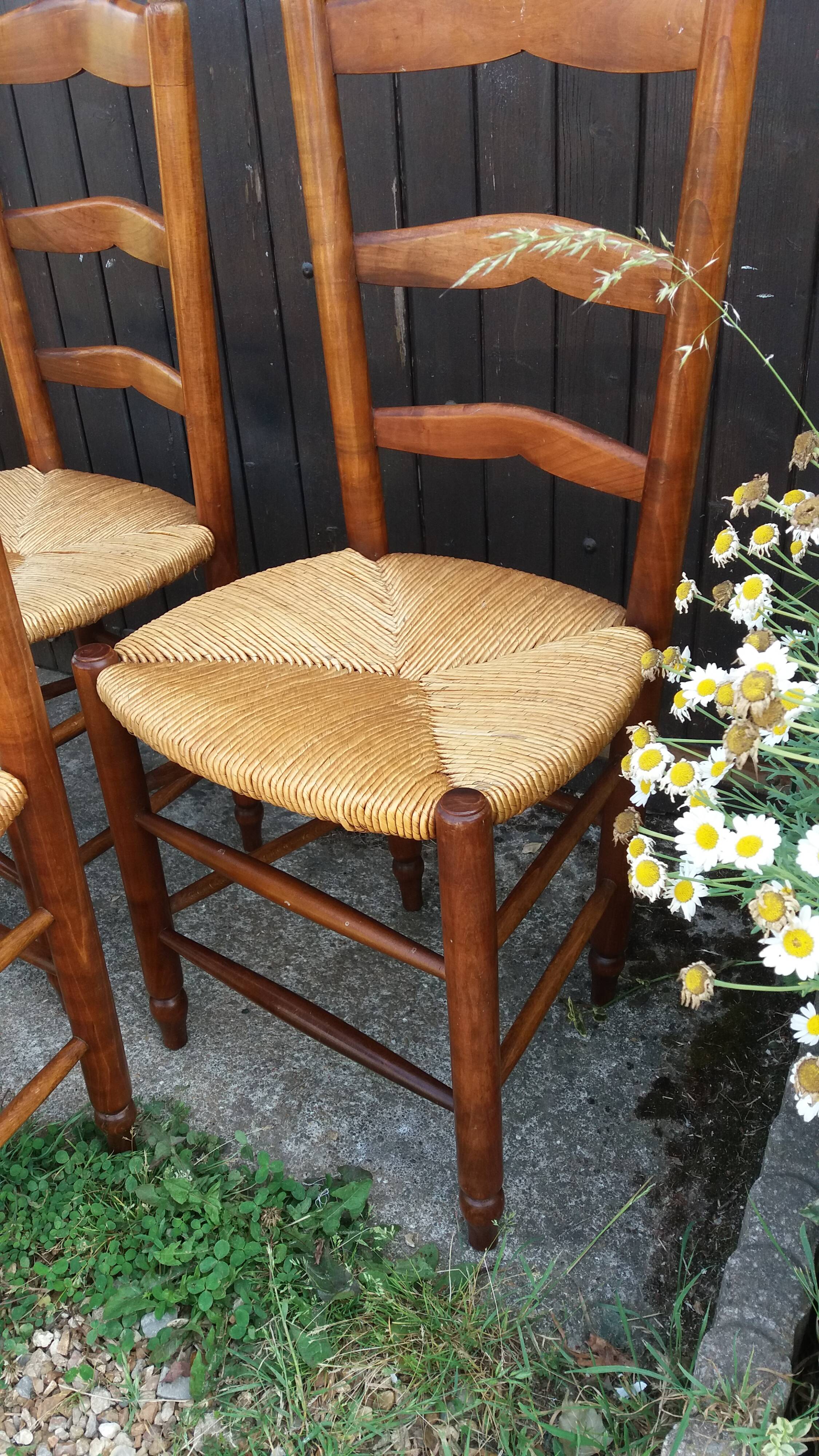 Lot de 5 chaises paillées