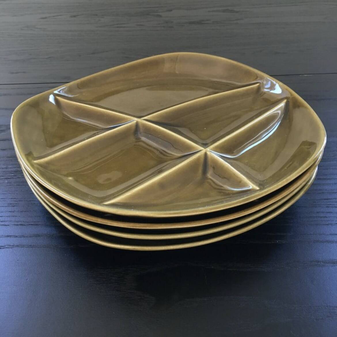 Service de 4 assiettes à huîtres Sarreguemines