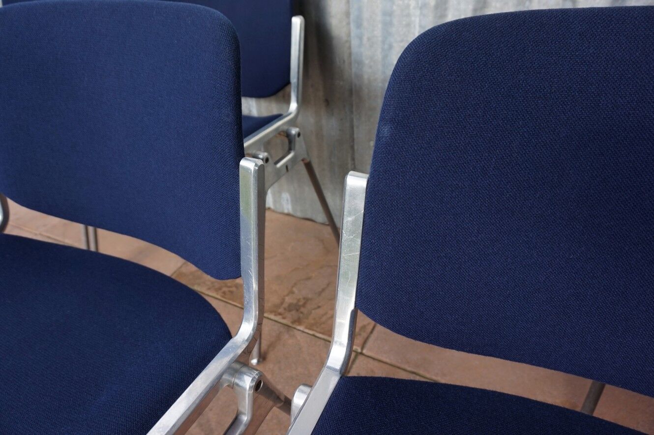 Chaise Castelli bleues de 1967