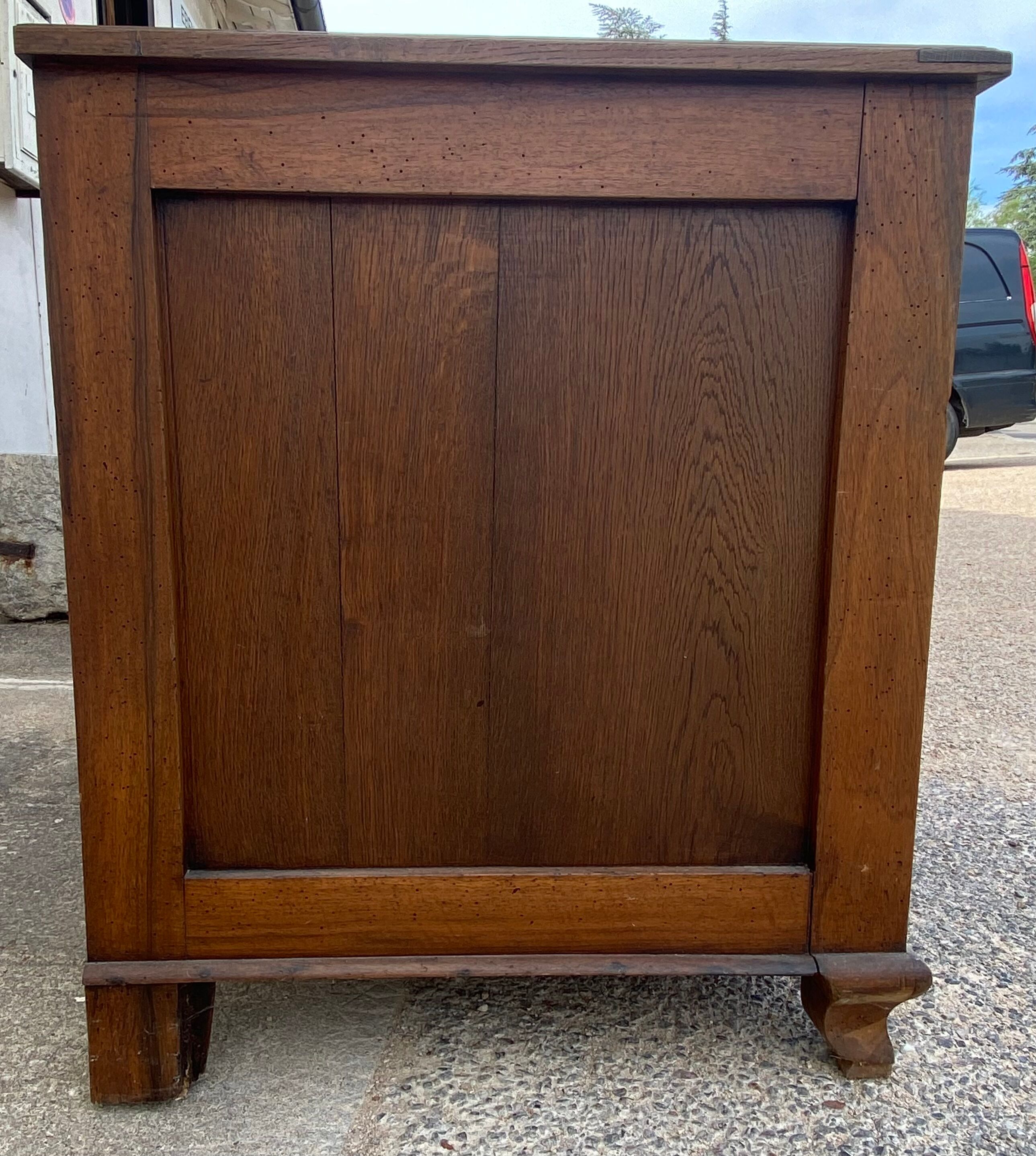 Furniture bahut three old body