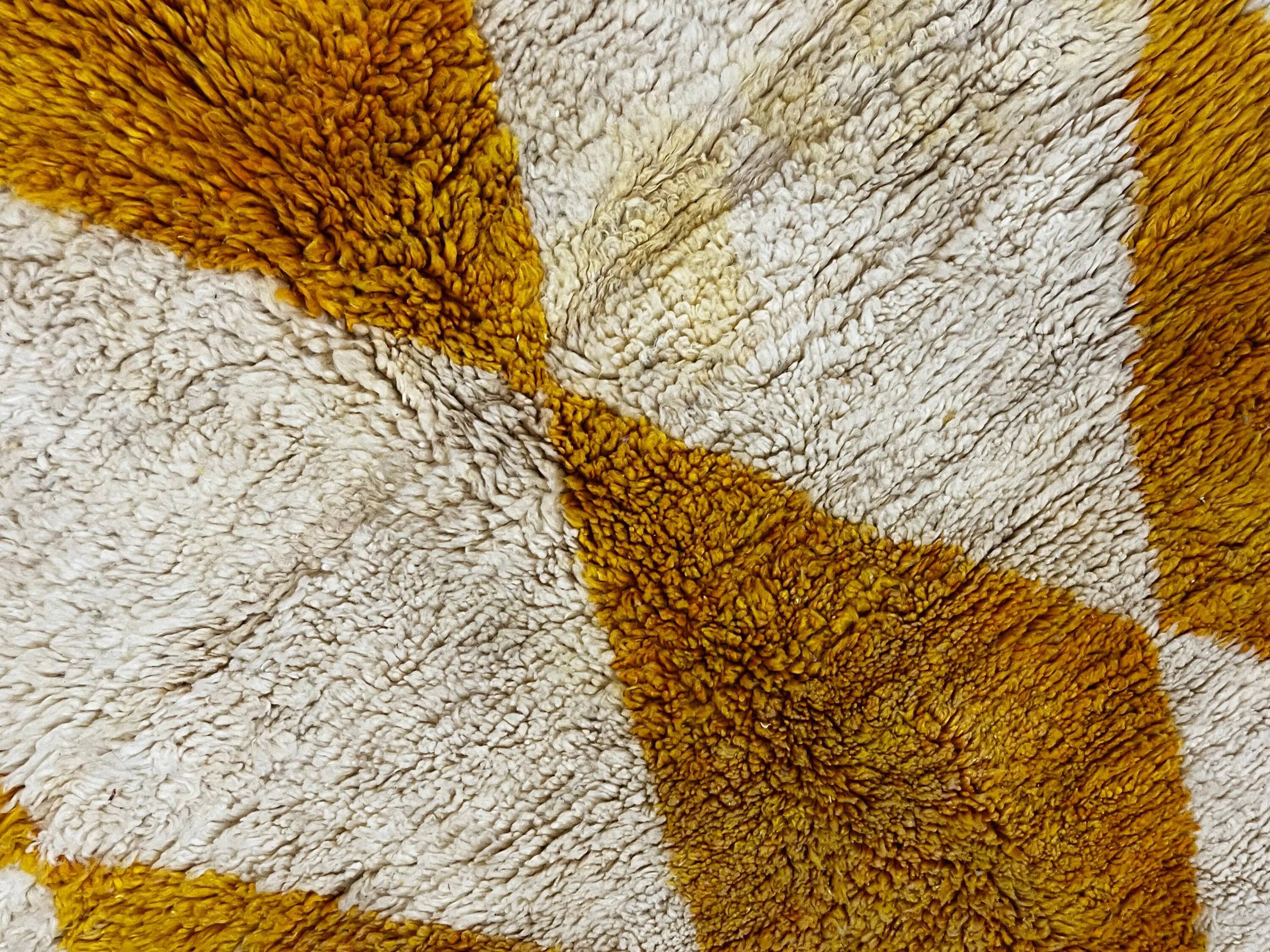 Handmade natural Berber rug 2.5x1.5 m