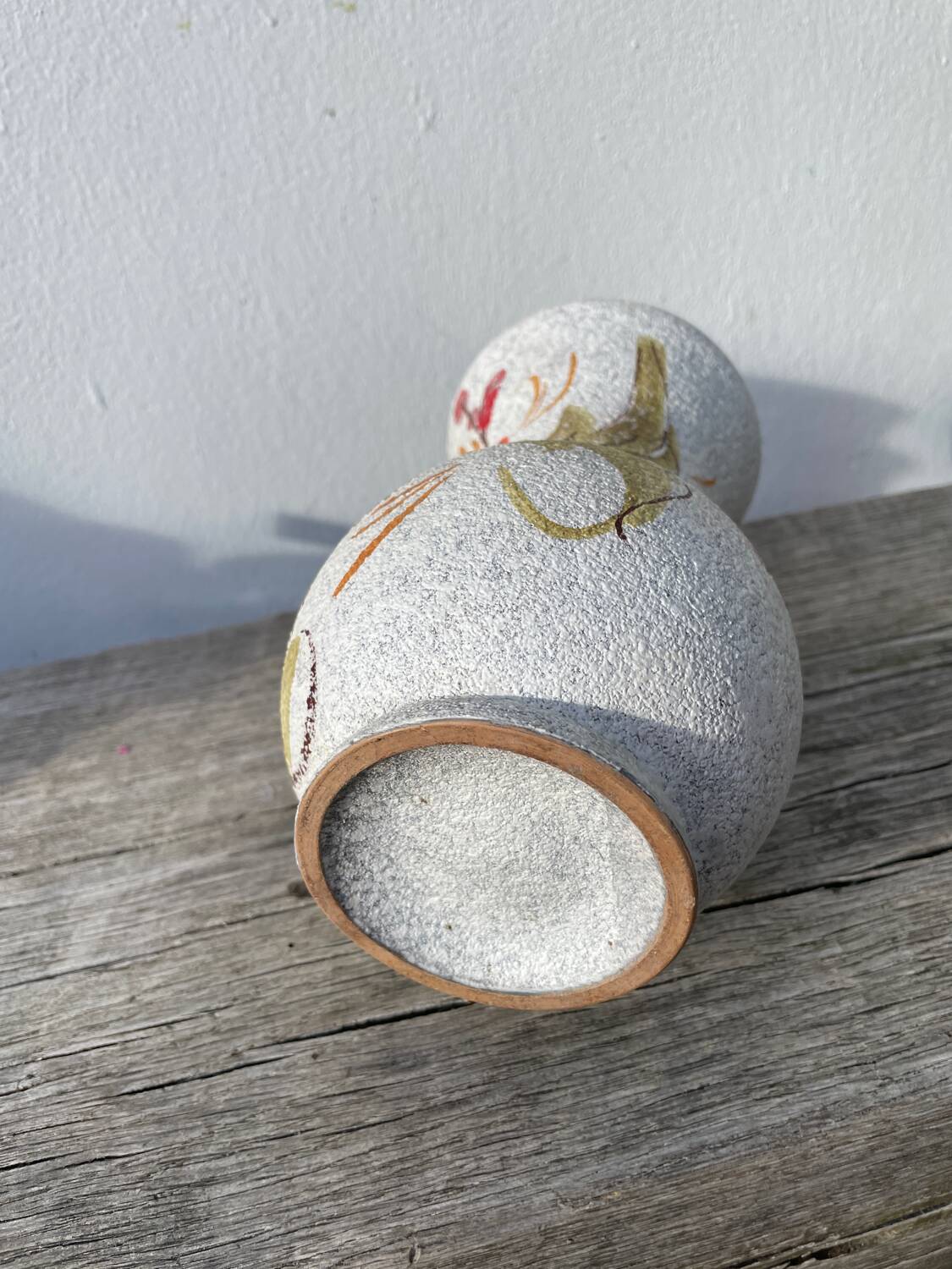 Italian ceramic vase from 1950 with floral decoration