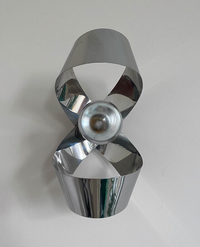 Aluminum knot wall lamp