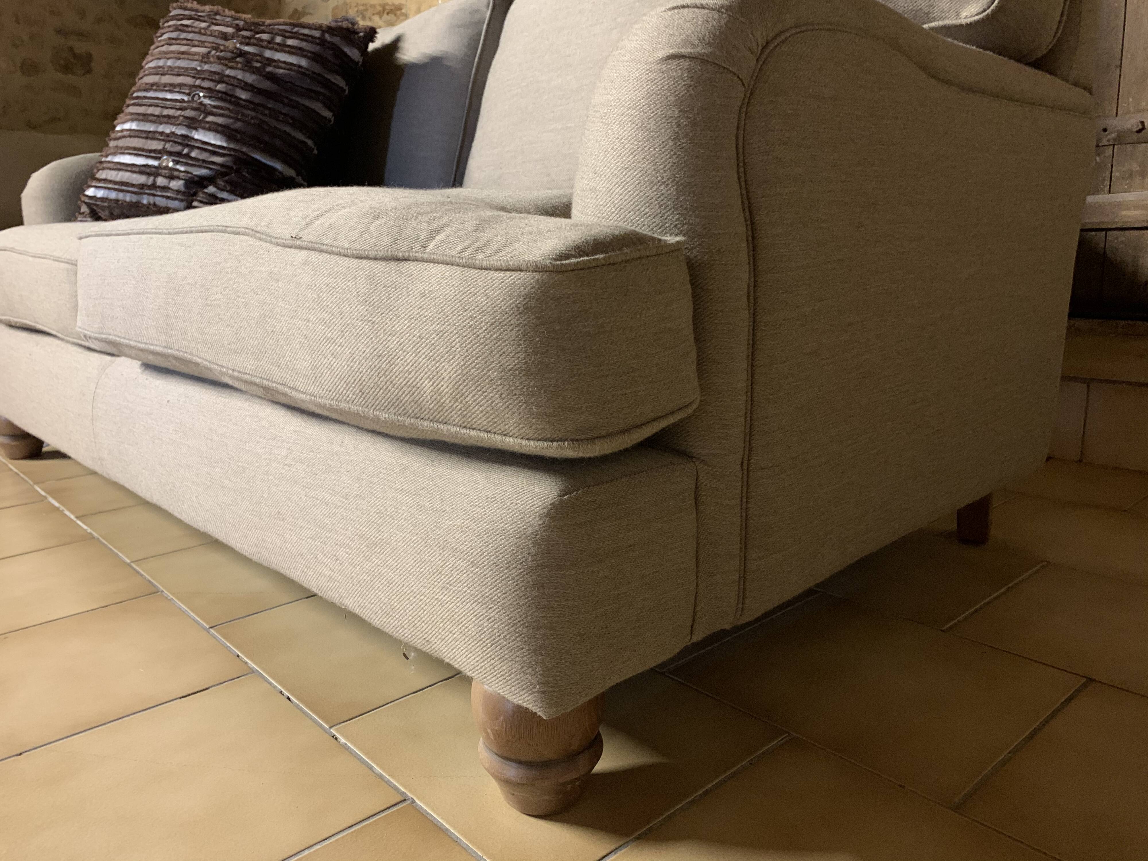 Pair of sofas 2 place beige wool
