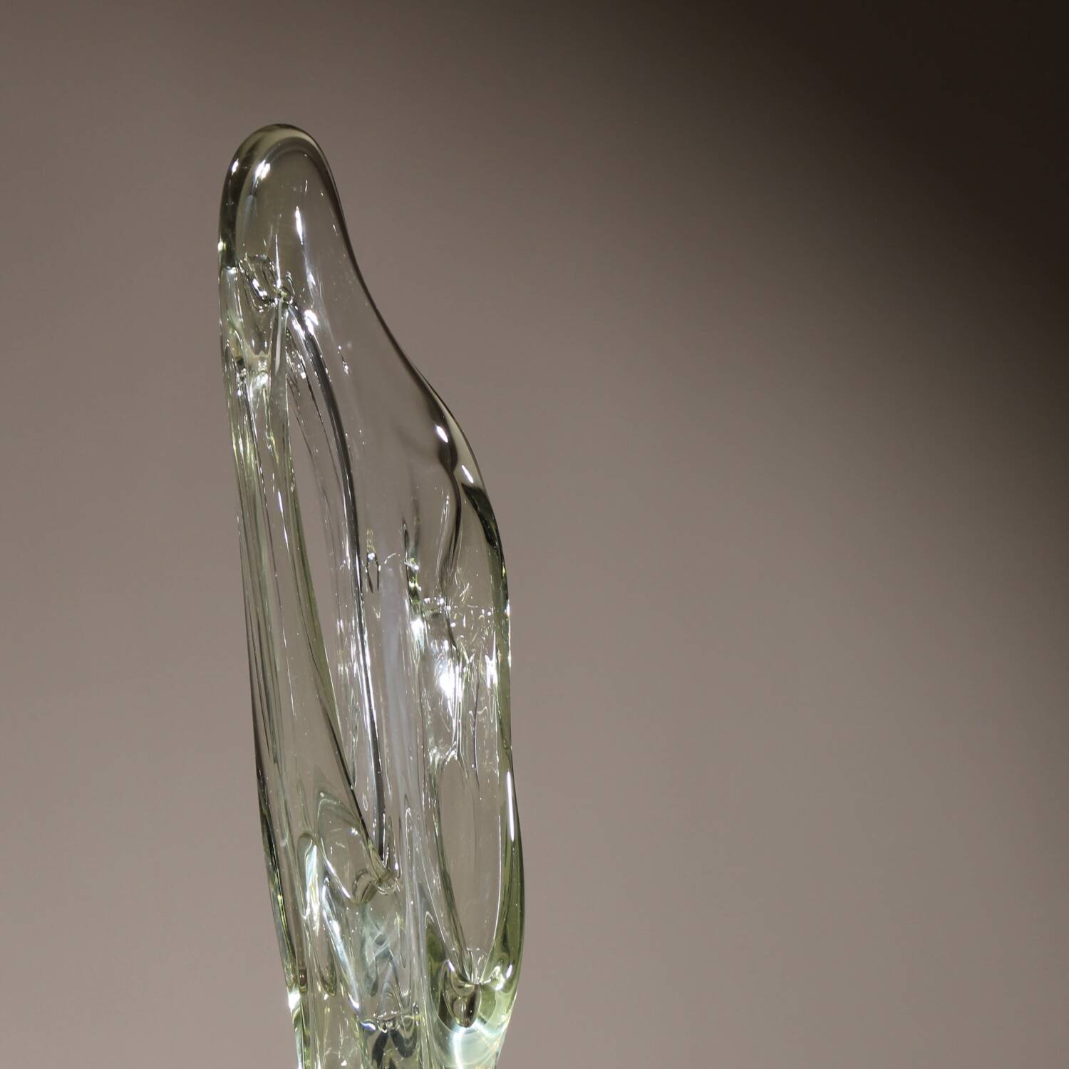 Monumental Glass Sculpture ‚Caviersecha‘ | Eastern Europe 1987