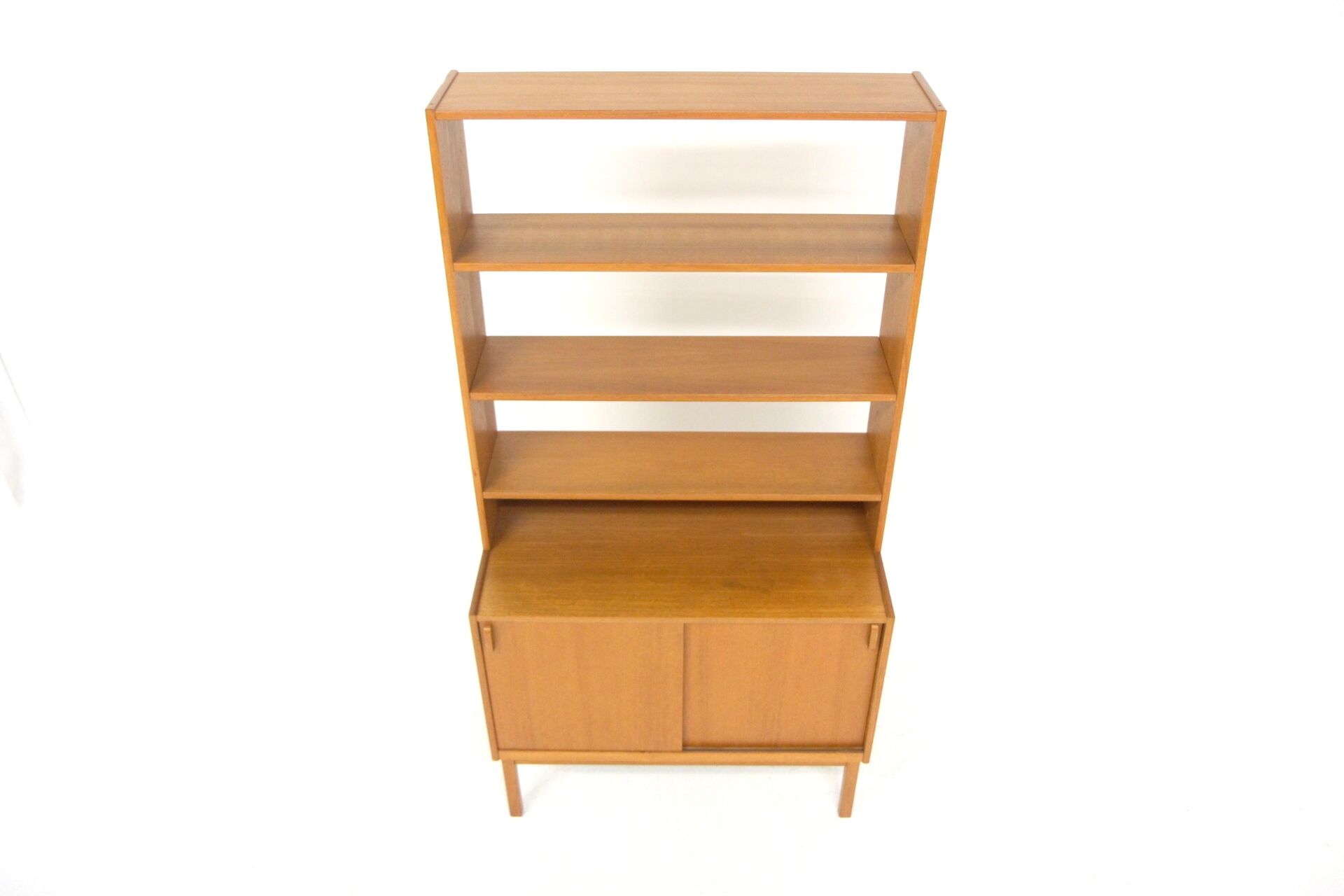 Oak chest of drawers, Bertil Fridhagen, Bodafors, Sweden, 1960