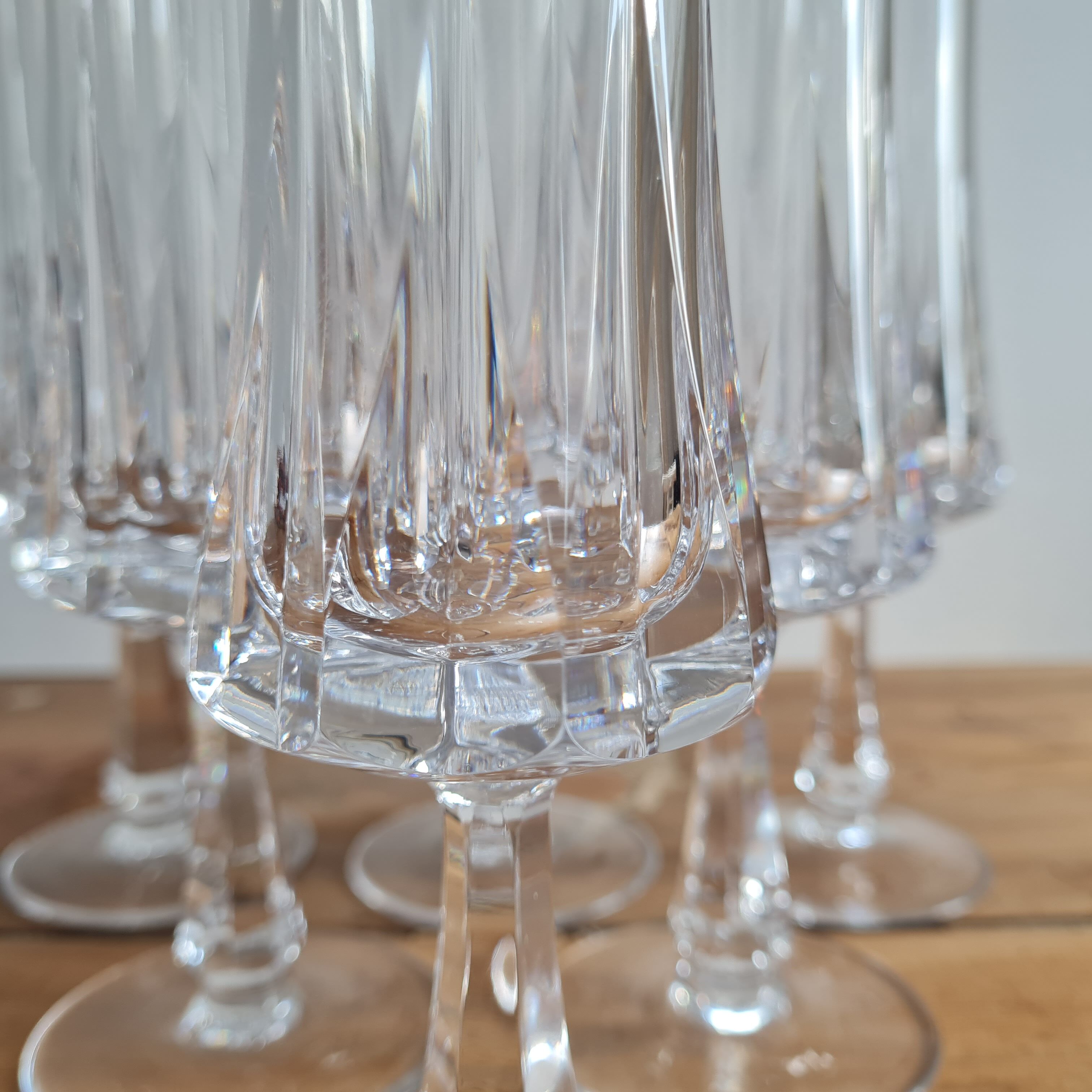 Service of 6 vintage crystal champagne flutes