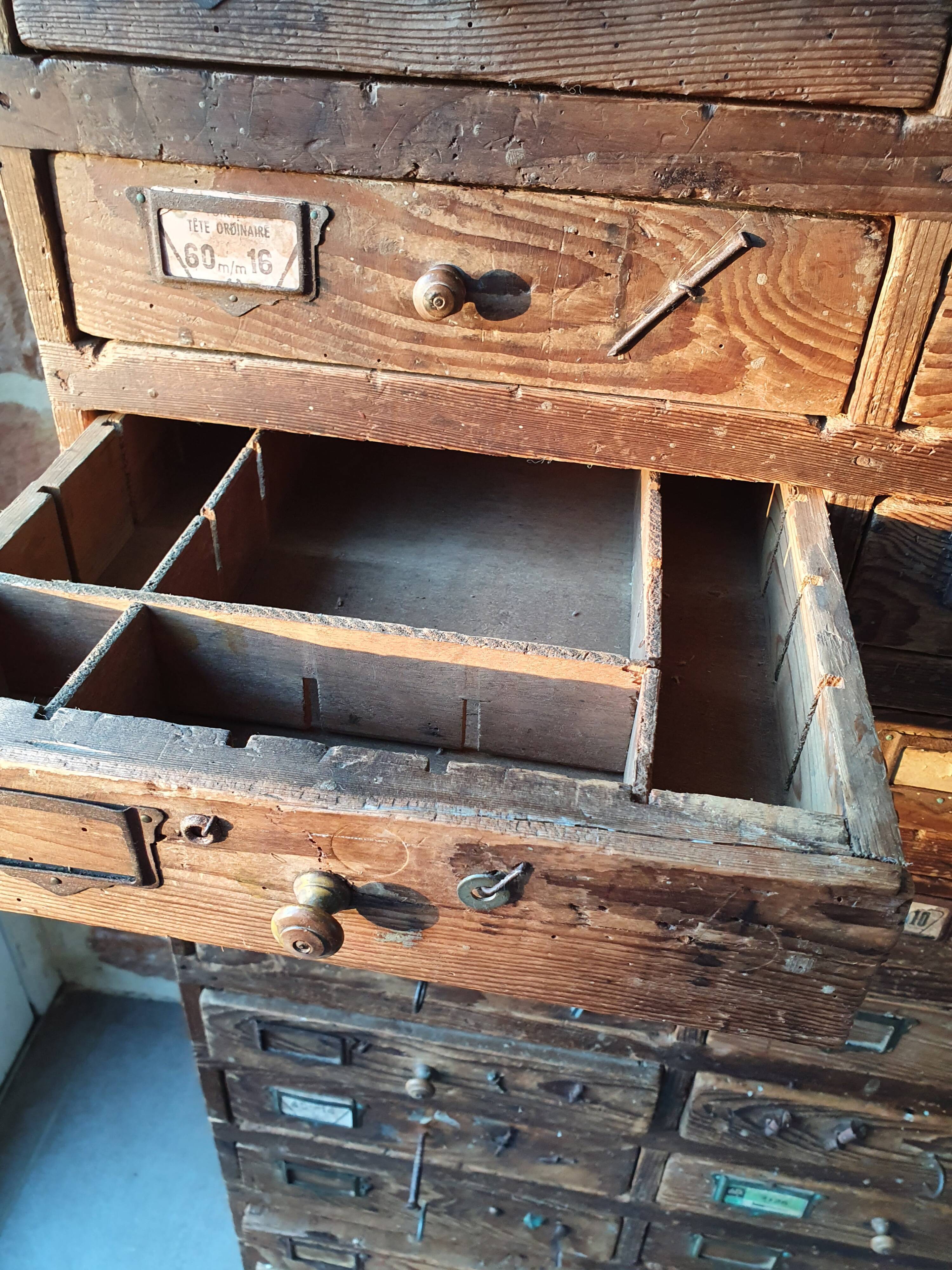 Trade cabinet 24 drawers