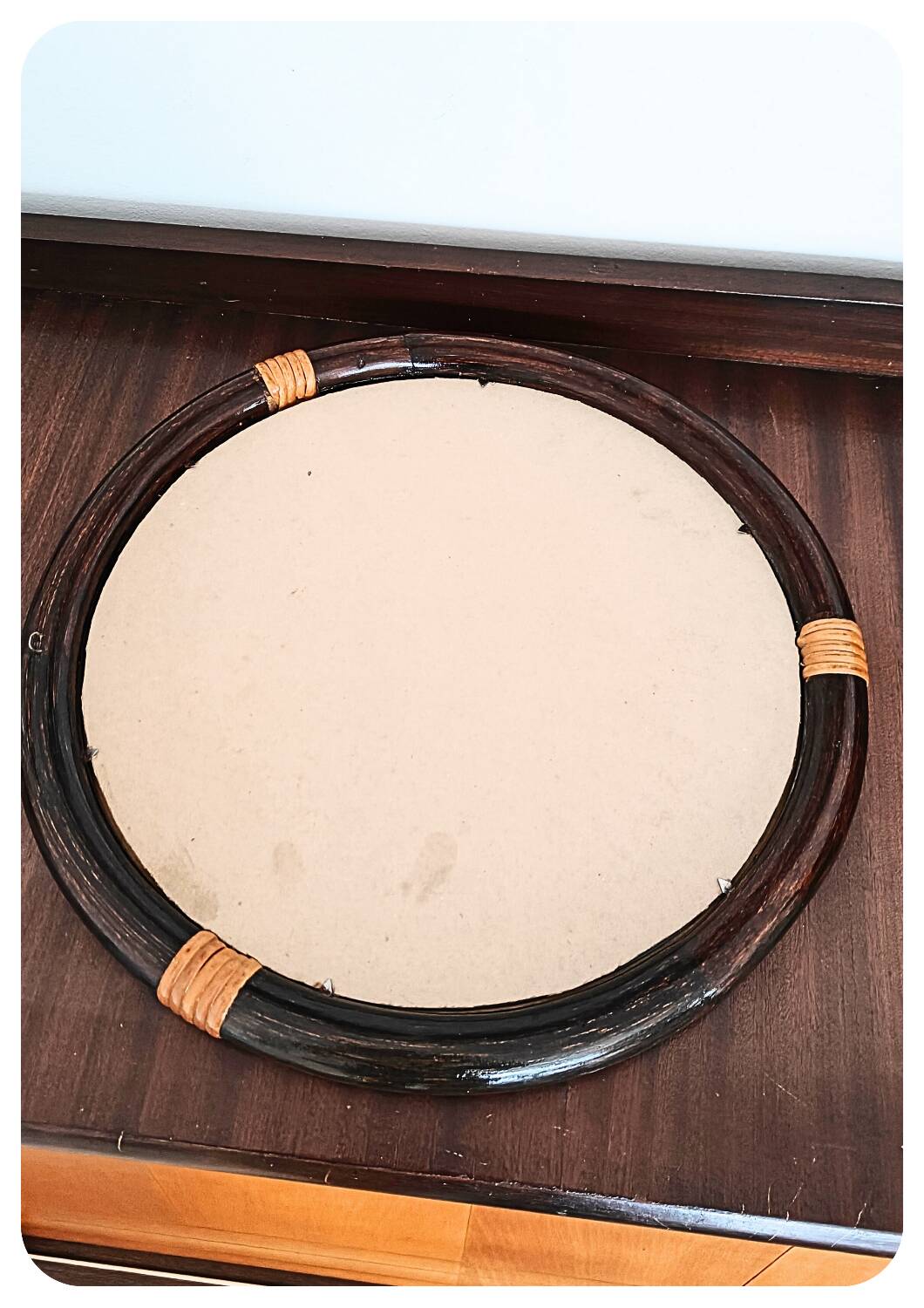 Miroir rond en bambou des années 1970