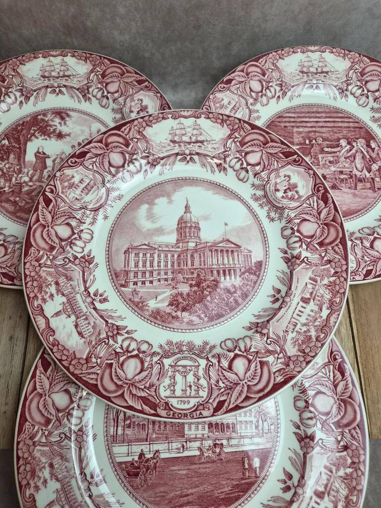 Set of 4 Wedgwood Georgia Historical Plates Mulberry England vintage