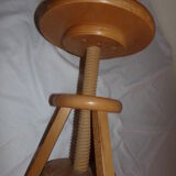 Wooden screw adjustable height stool