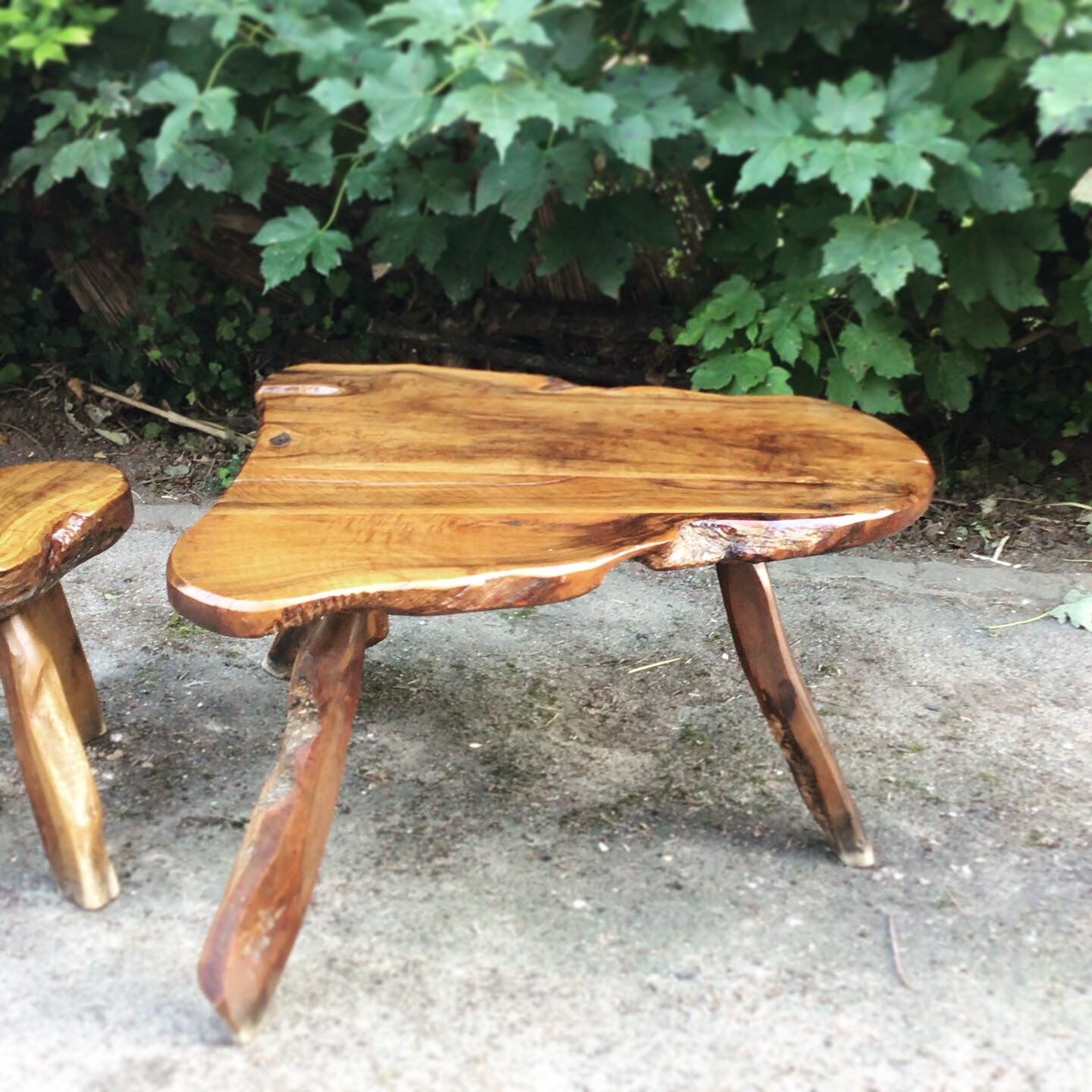 Brutalistic solid wood table and stools