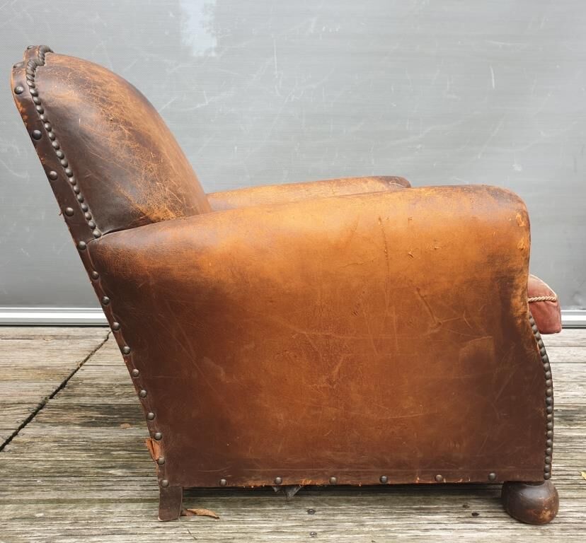 Pair armchairs club leather "punk" back mustache