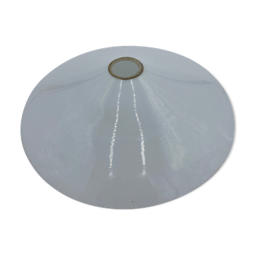 Glass wafer suspension