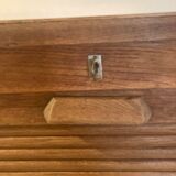 Simple curtain, notary binder