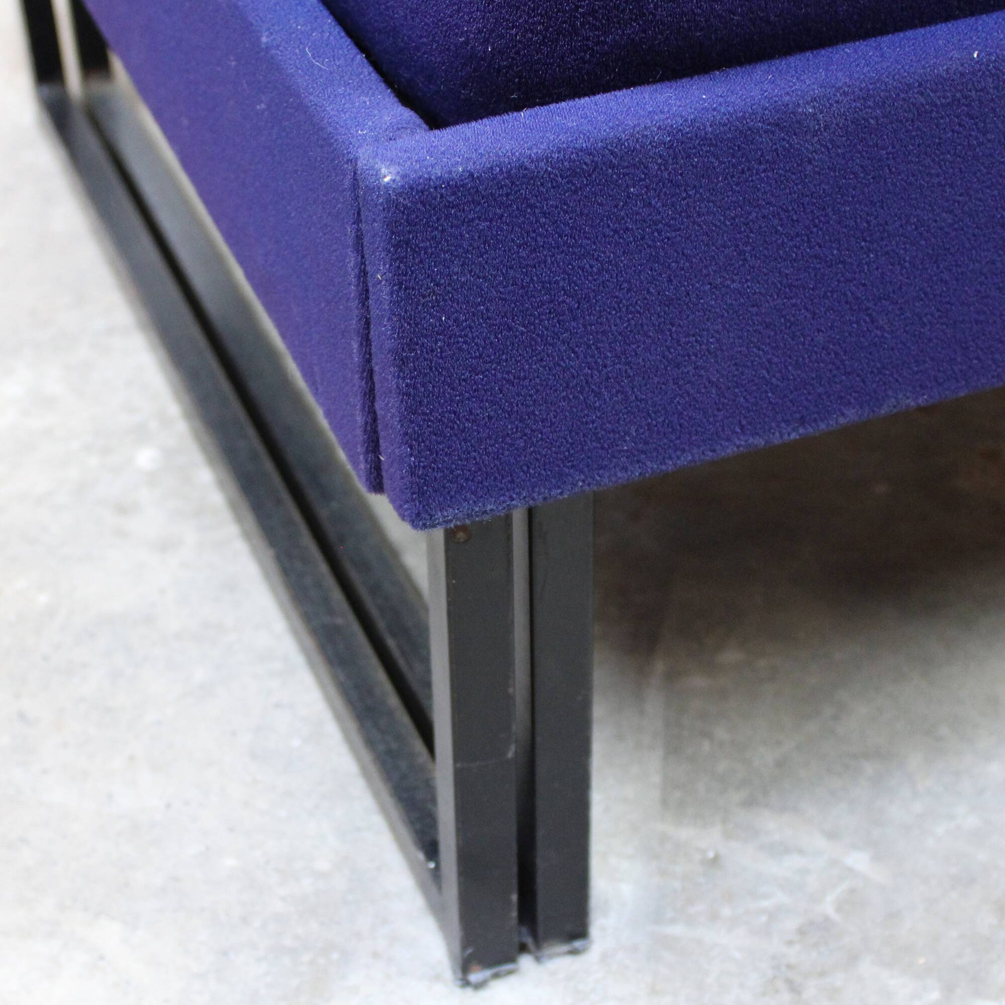 Single sofa bed model "62" by Pierre Guariche for Meurop 1960s