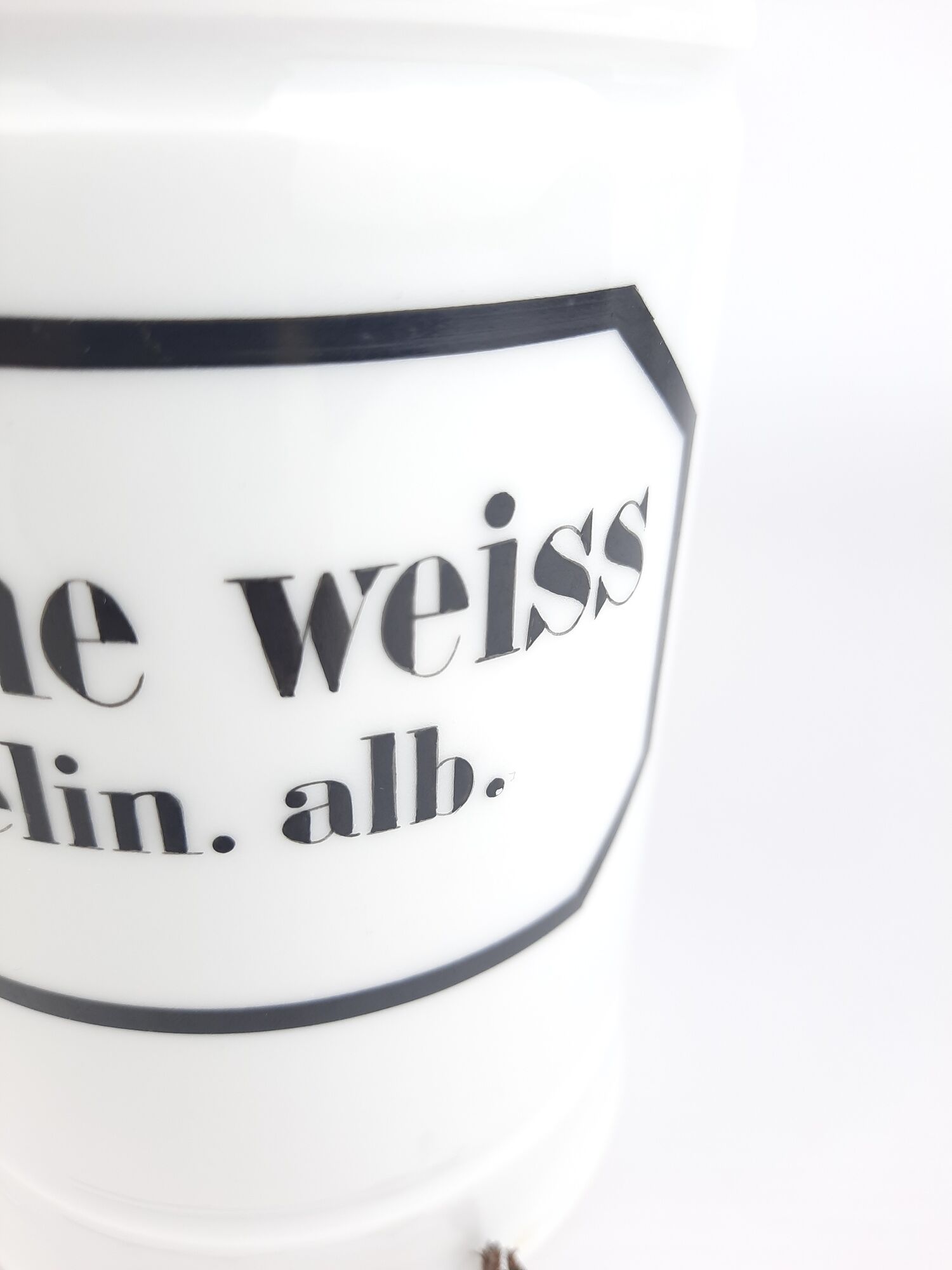 Porcelain apothecary jars