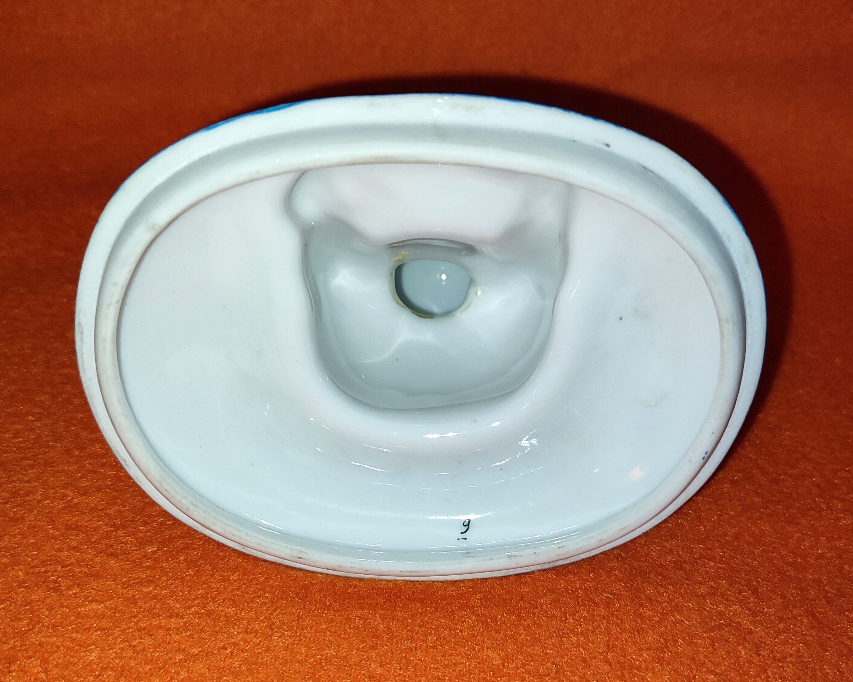 Art-Deco “ROBJ” candy box