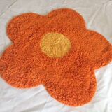 Petit tapis forme fleur année 70 vintage
