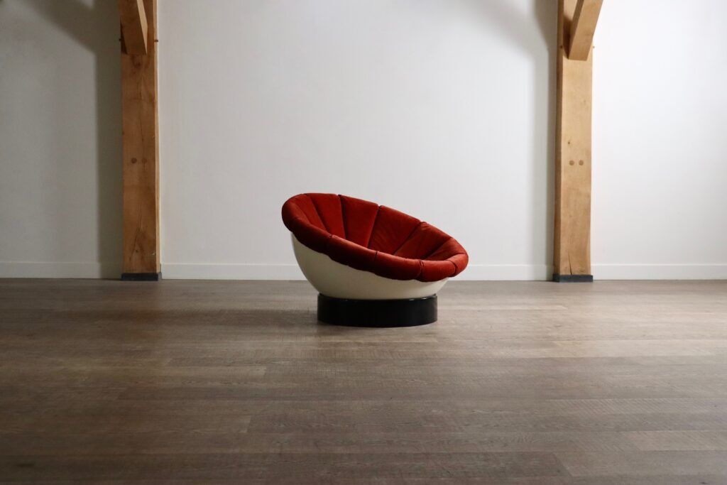 Luciano Frigerio Girasole lounge chair, Italy 1960s