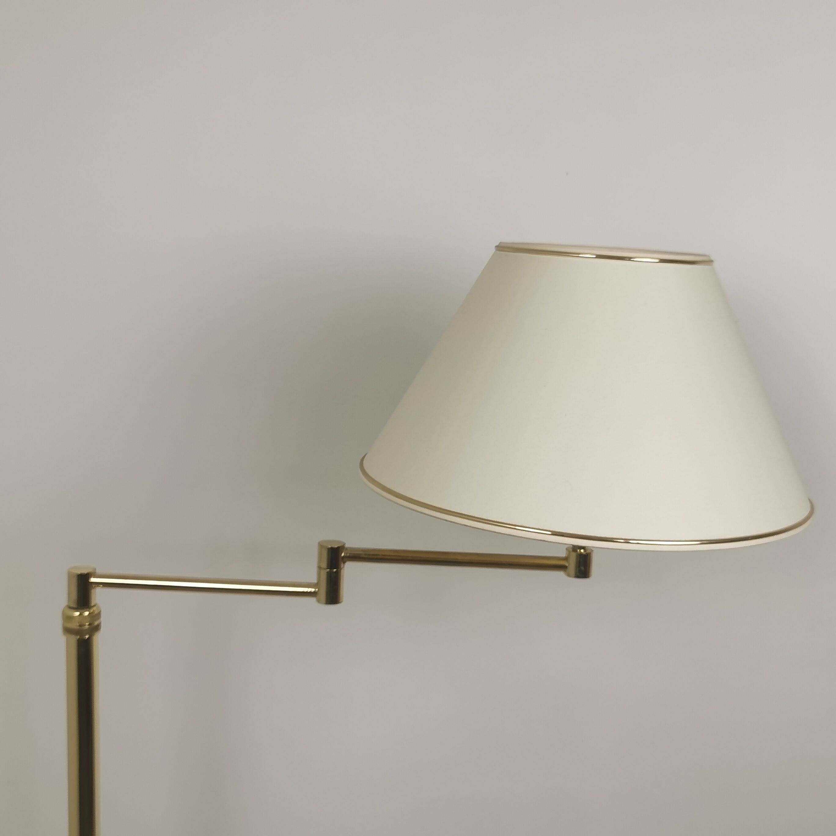Lampadaire liseuse italien