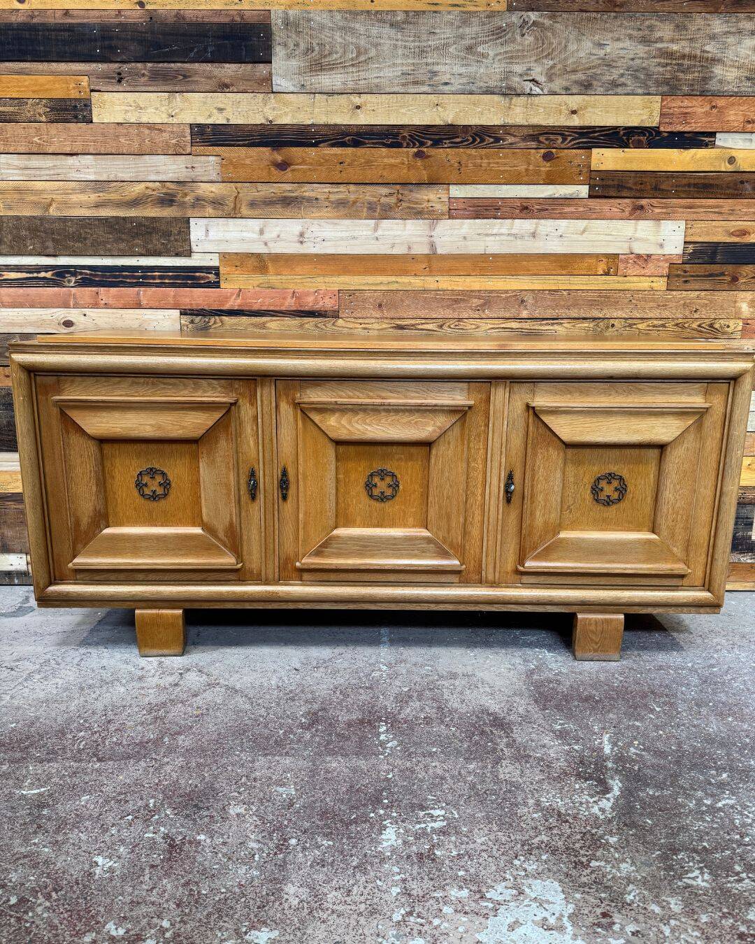 Modernist enfilade
