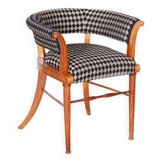 Fauteuil Biedermeier restauré, cerisier, ébène, Autriche-Vienne, années 1820