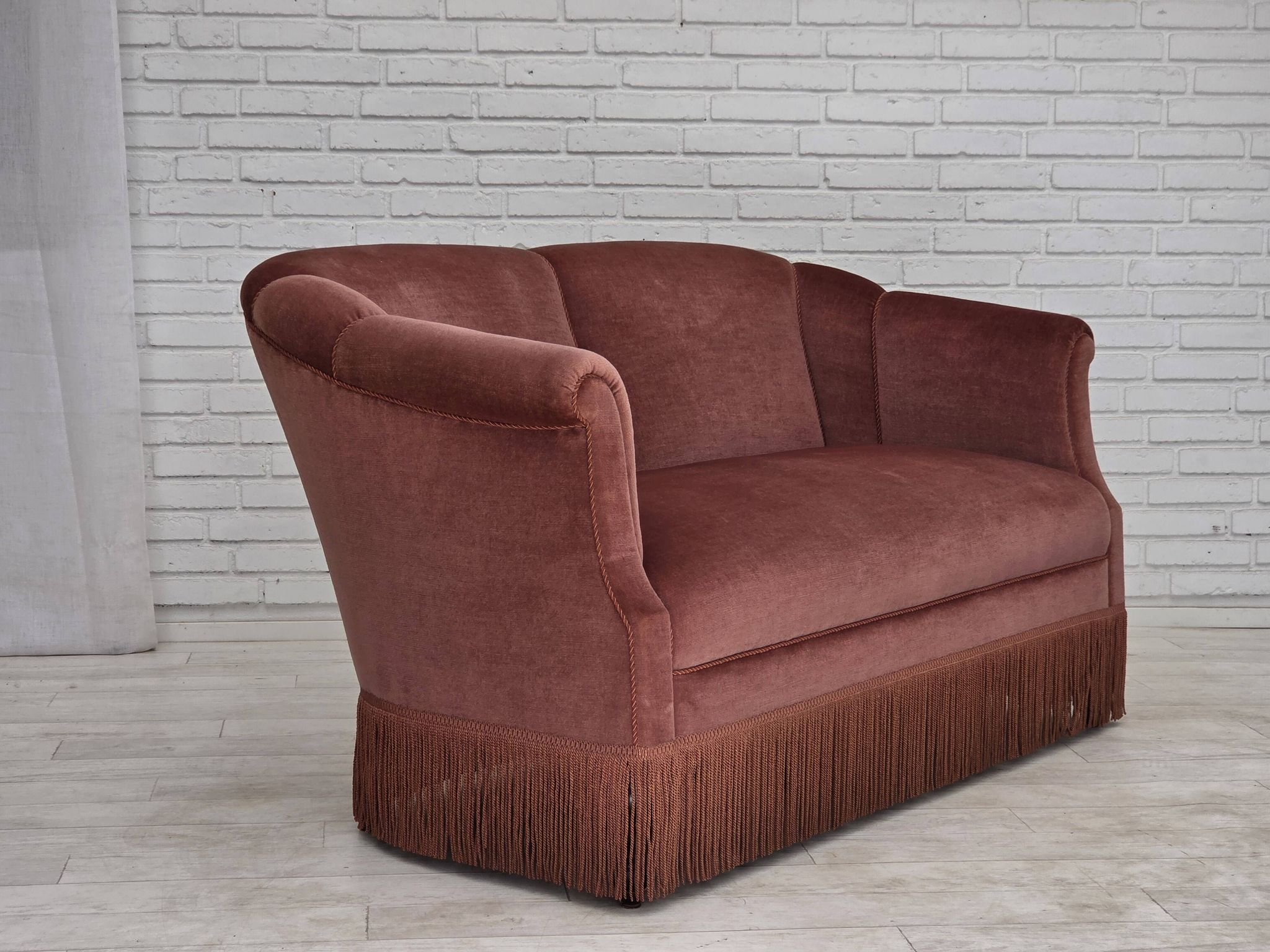 1960s, Danish 2-seater sofa, original pink furniture velour.