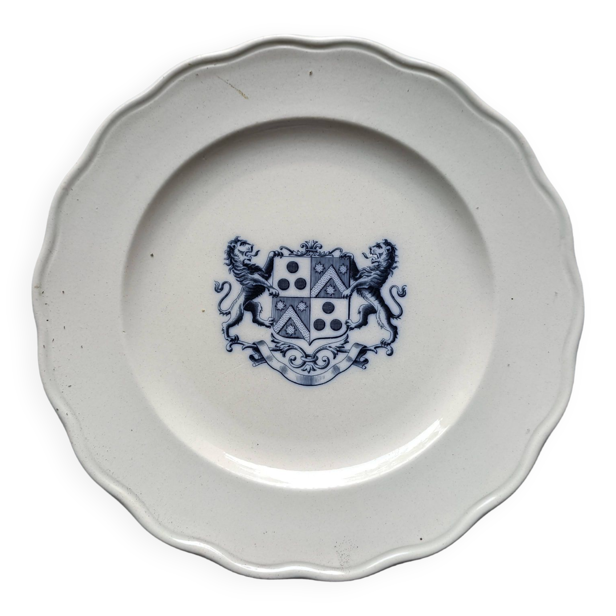 English plate with coat of arms