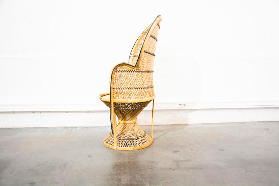 Armchair Emmanuelle