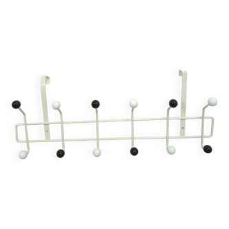 Porte-manteau mural vintage noir blanc avec crochets vintage