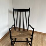 Fauteuil à bascule J16 Mobler Hans Wegner