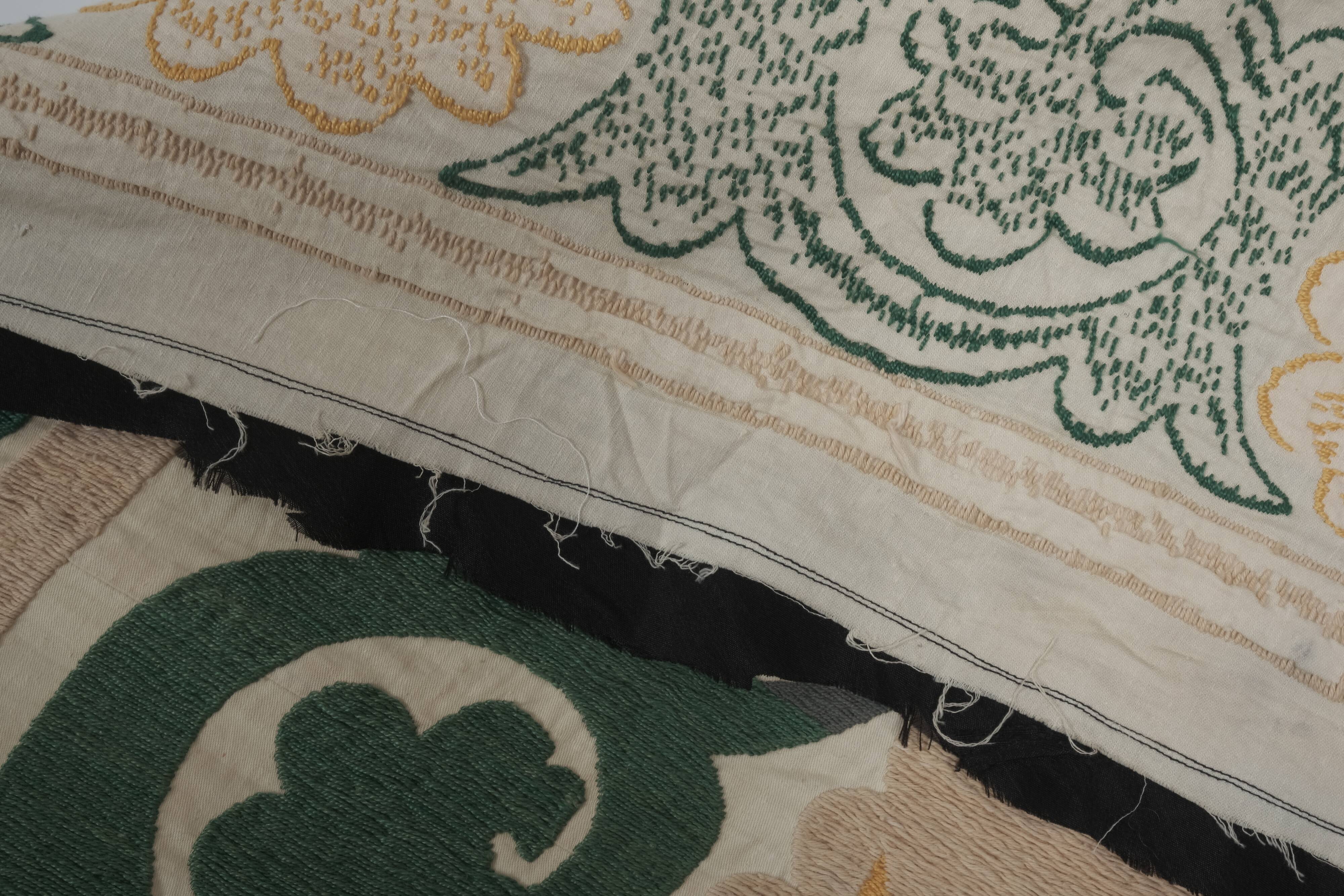 Suzani tapestry 131x139 cm