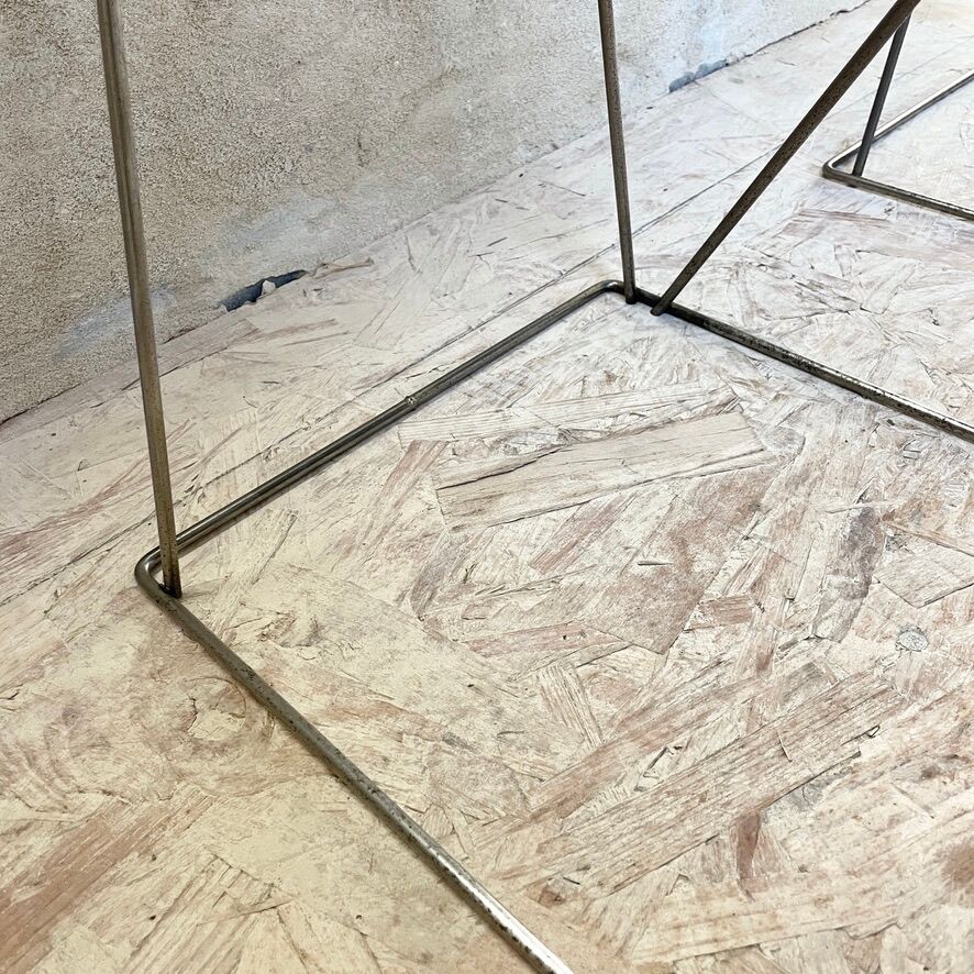 Chromed metal trestles