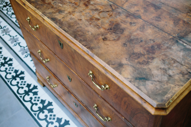 Commode ancienne