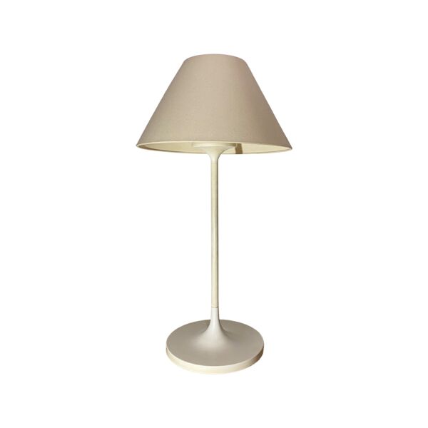 Lampadaire Gianfranco Frattini design Italie design italien de couleur blanche