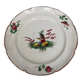 18th century Islettes earthenware plate with Chinese decoration