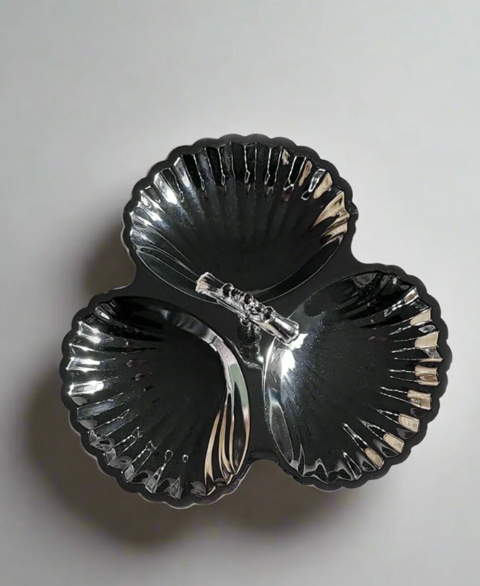 Little Servant Shell Triple