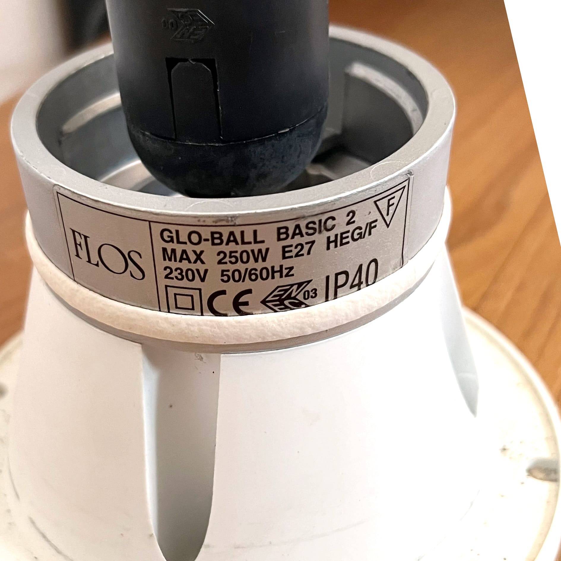 Jasper Morrison, Glo-Ball lamp, Flos, 1998.