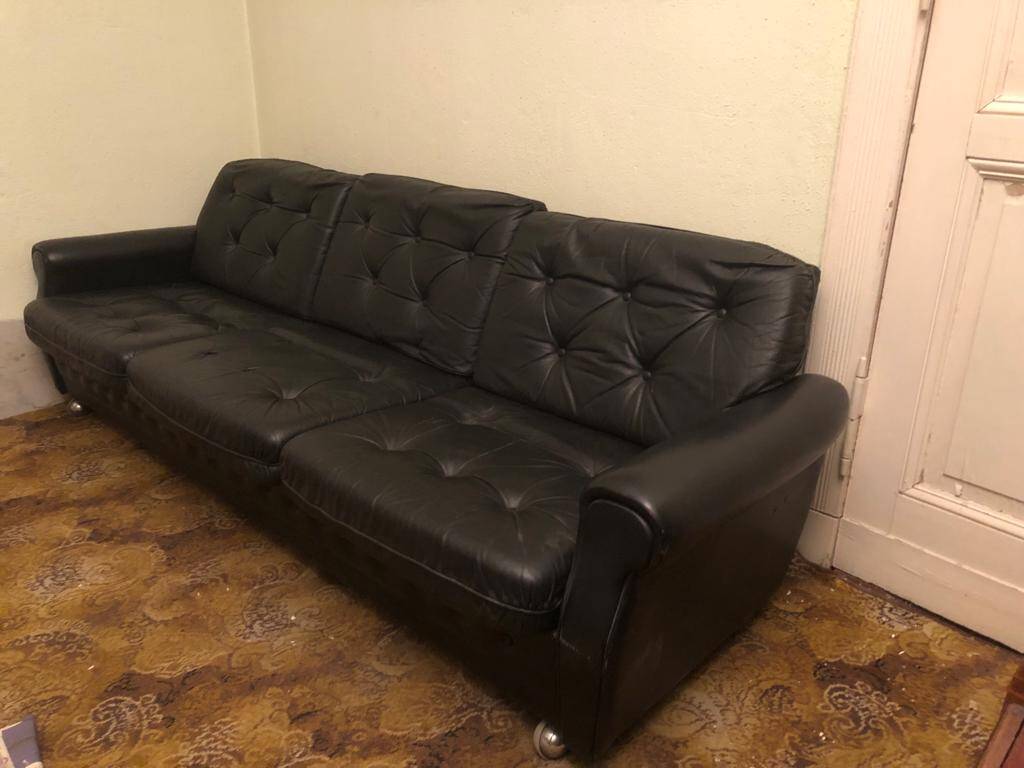 Vintage leather sofa 1970